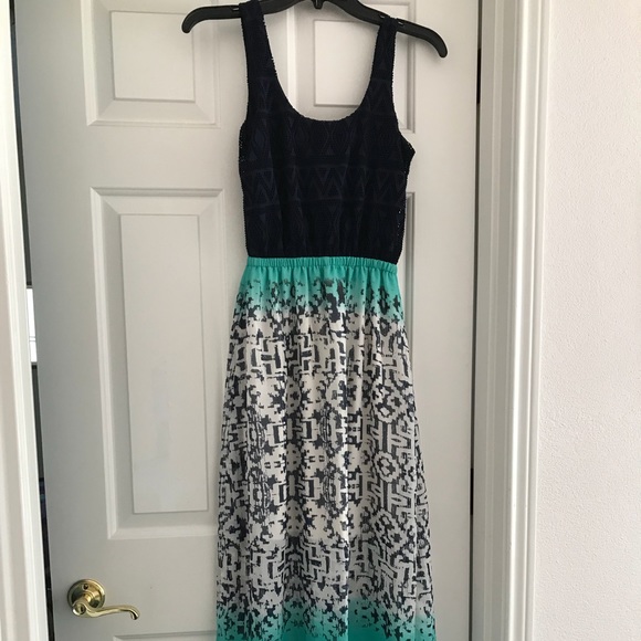 Beautiful Maxi dress - Picture 1 of 3